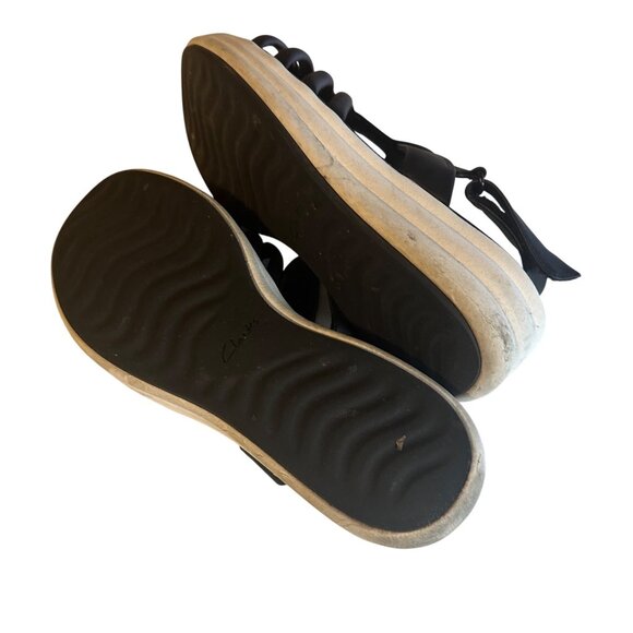 Clarks Cloudsteppers black and white sandals size 8M - Picture 6 of 6